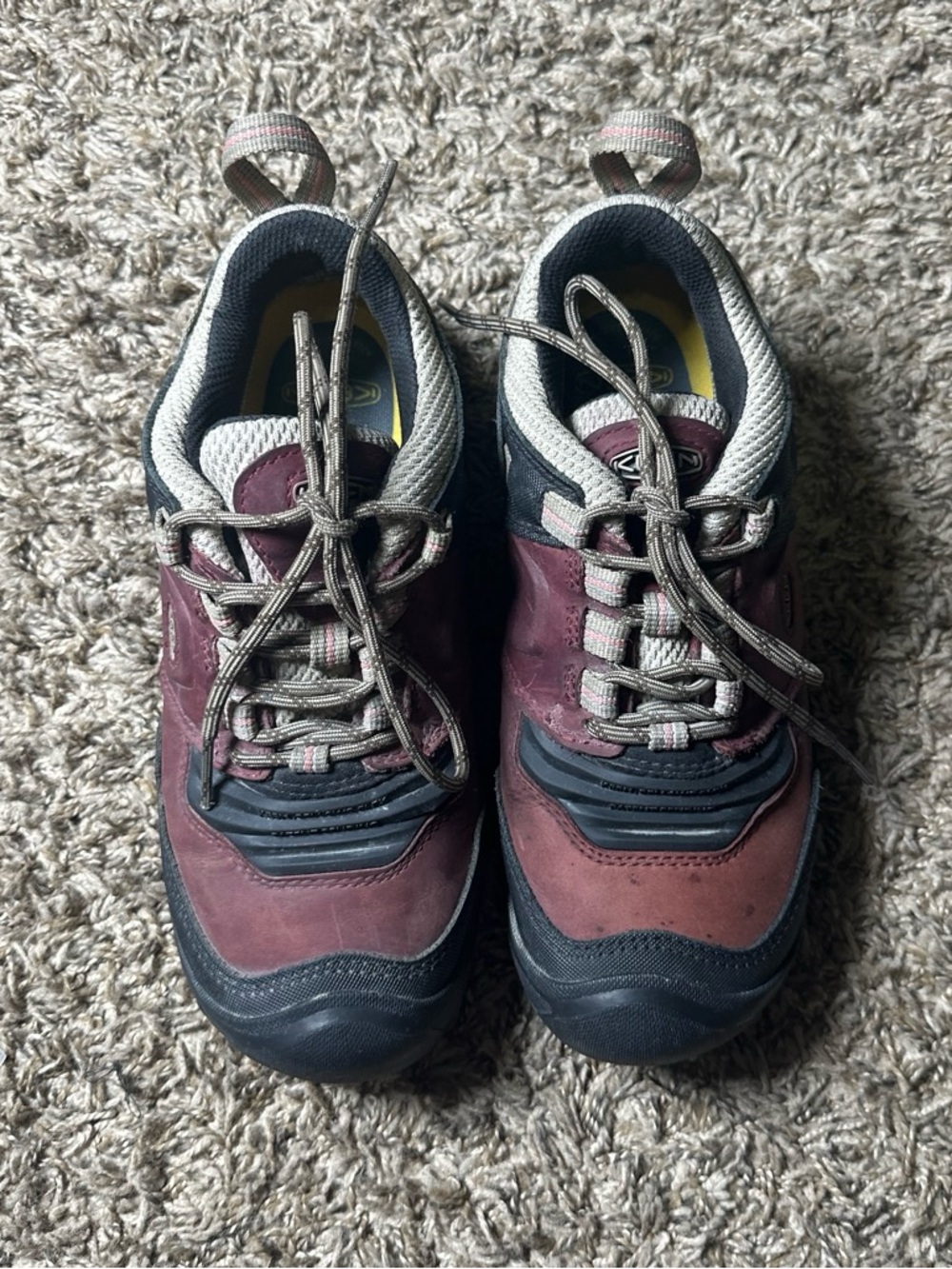 Keen Women’s Waterproof Hiking Shoes Burgundy Grey Leather Trail Size 8.5